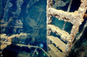 Scuba Diving in the Kensho maru engine room
